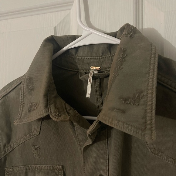 Jacket for Women - Picture 3 of 7